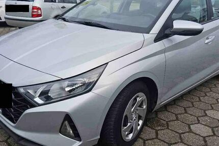 Hyundai i20 125.000 km 8.650 &euro; Hohenbrunn bei München 85662