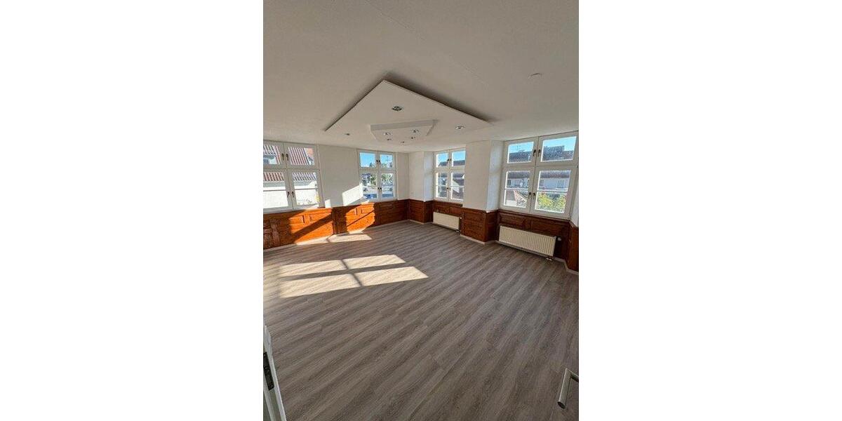 Etagenwohnung Ochsenhausen - 5 Zimmer, 105 m&sup2;, 319.000&euro; | Angebot:26884859