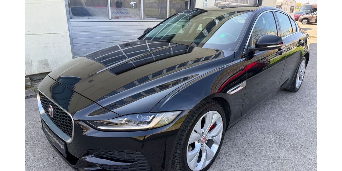 Jaguar XE 79.000 km 14.950 &euro; Sindelfingen/Stuttgart 71069