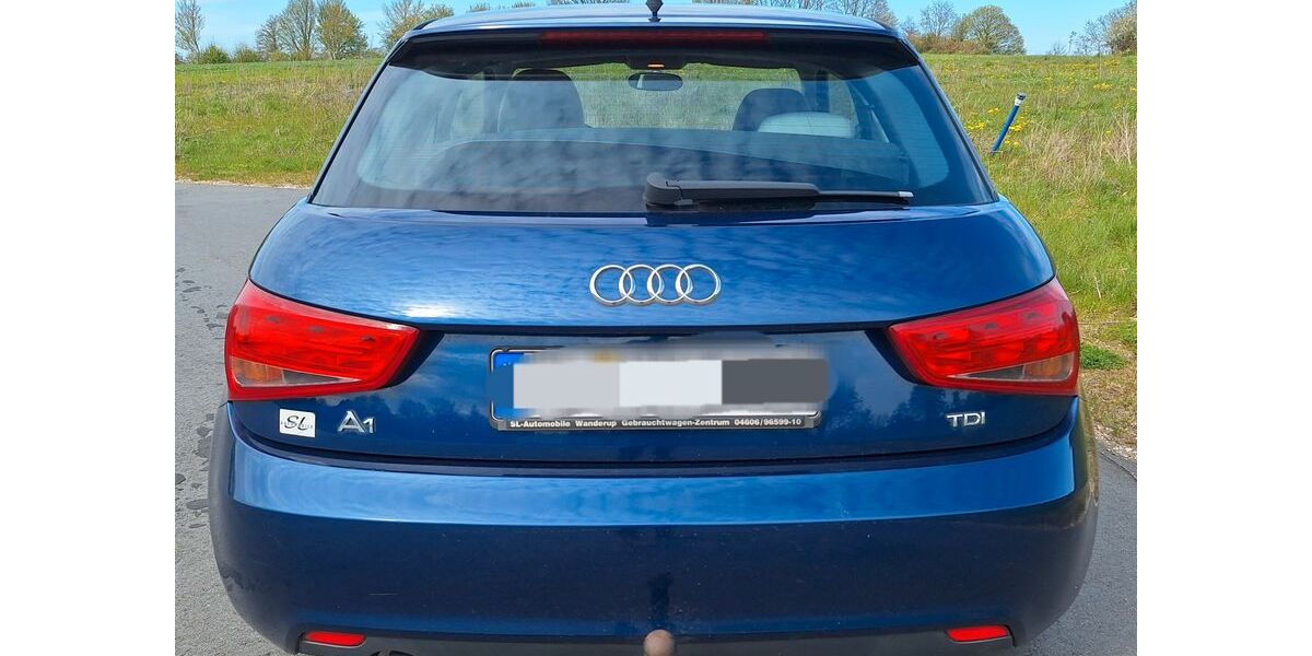 Audi A1 274.000 km 4.700 &euro; Hürup 24975