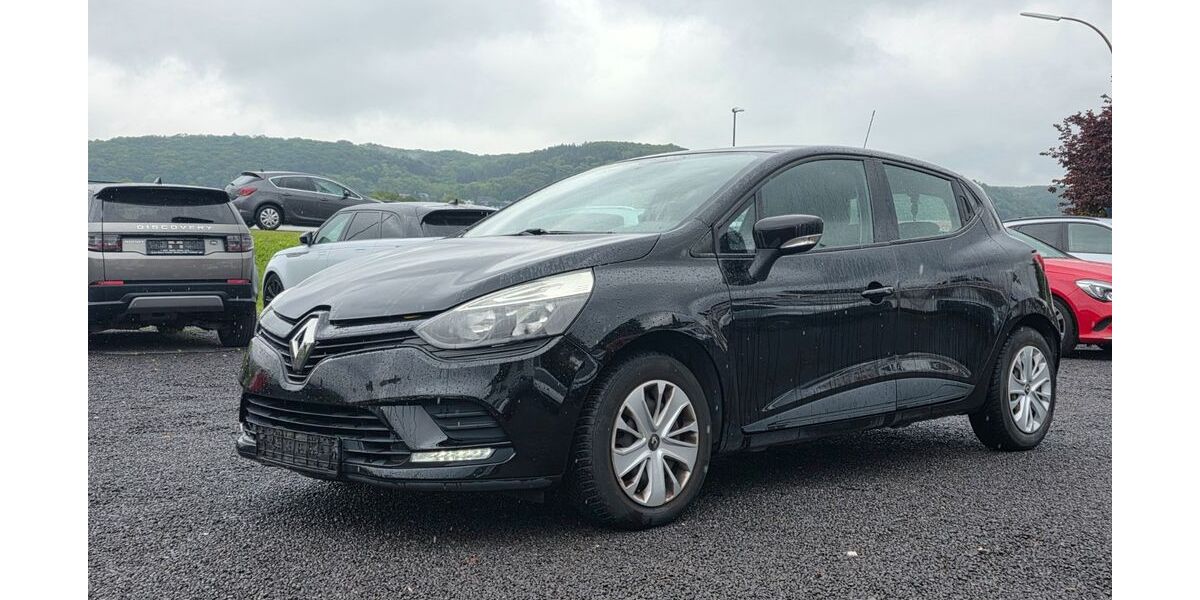 Renault Clio 93.000 km 5.990 &euro; Oberwinter 53424