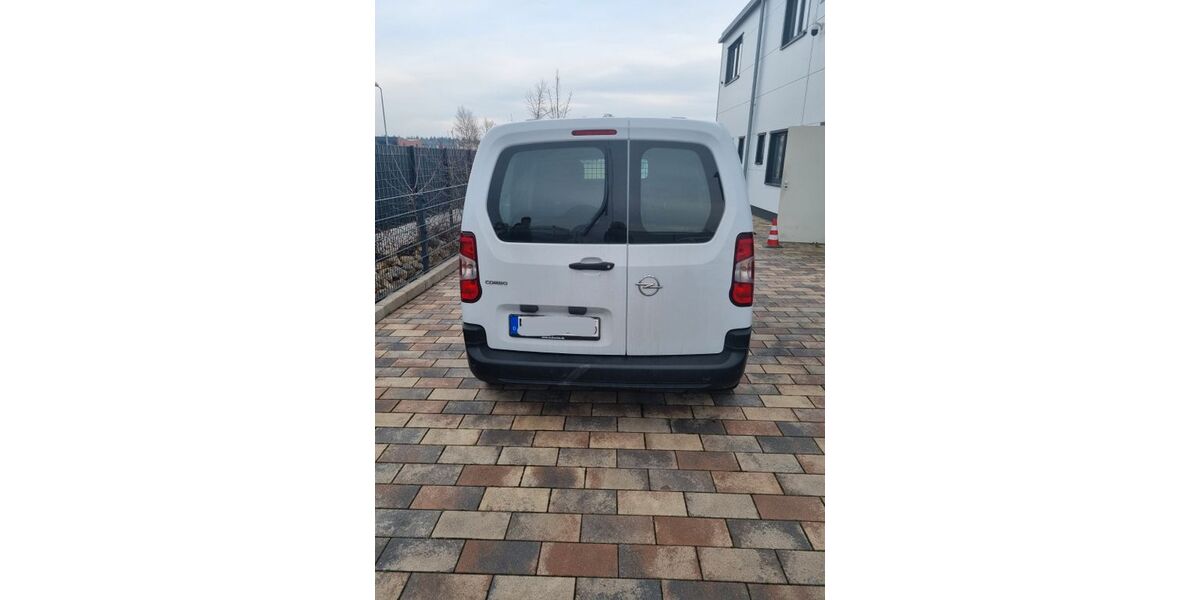Opel Combo 46.000 km 14.500 &euro; Karlsruhe 76149