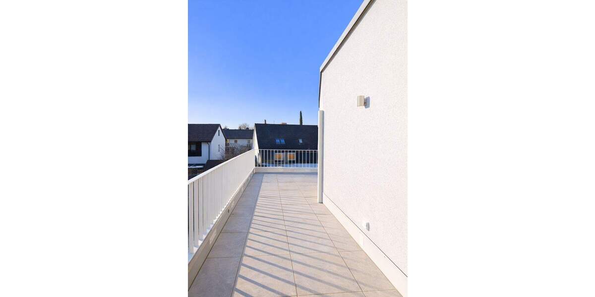 Moderne 3-Zimmer-Dachgeschoss-Wohnung mit Dachterrassen in der Gartenstadt-Trudering 3 zimmer