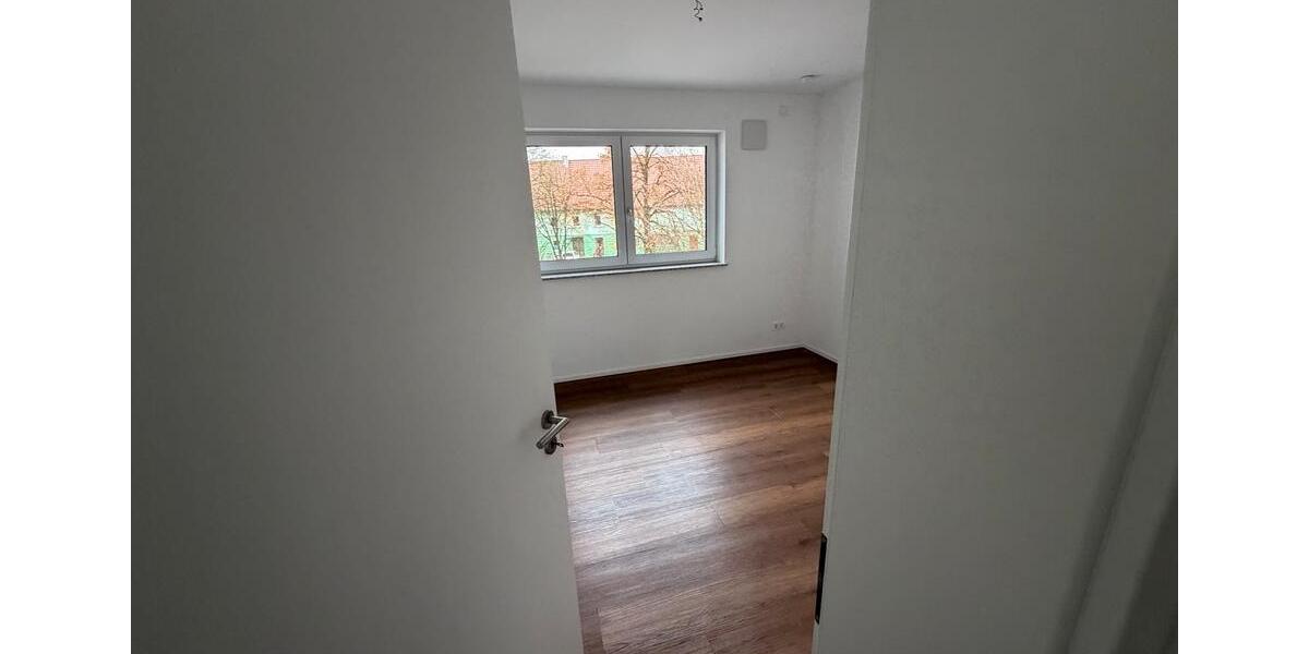 Doppelhaushälfte Dietenheim - 5.5 Zimmer, 160 m&sup2;, 1.830&euro; | Angebot:25294747