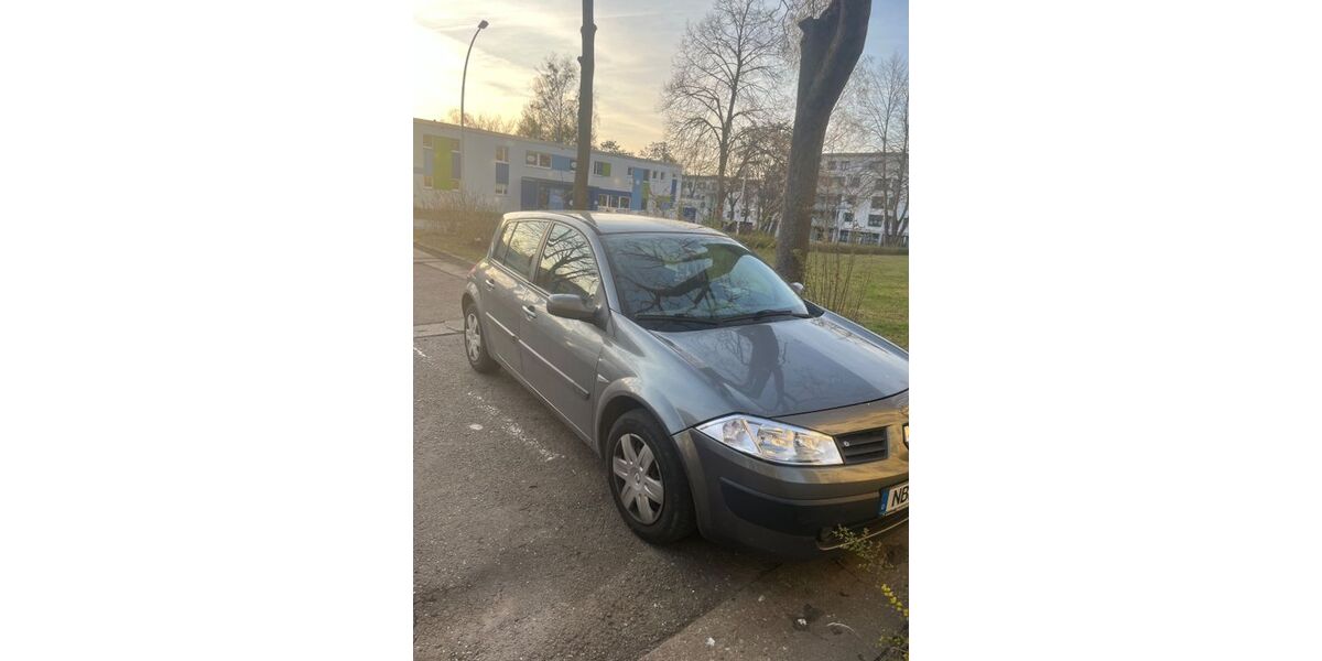 Renault Megane 181.000 km 800 &euro; Neubrandenburg 17036
