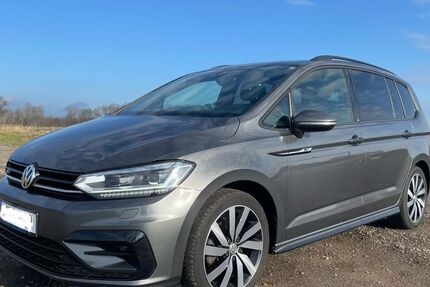 VW Touran 93.000 km 21.500 &euro; Grömitz 23743