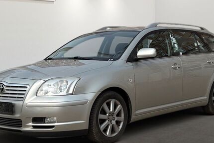 Toyota Avensis 162.270 km 1.999 &euro; Berlin 12681