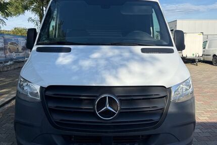 Mercedes-Benz Sprinter 29.938 km 34.999 &euro; Köln 51107
