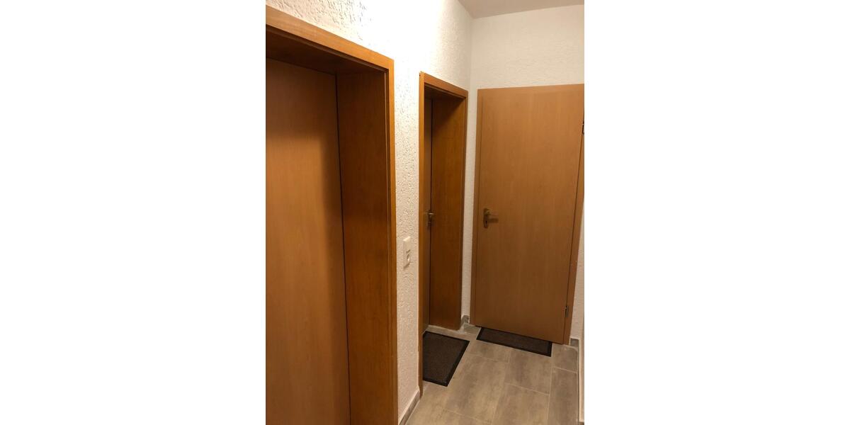 Erdgeschoßwohnung Grevenbroich Neuenhausen - 2 Zimmer, 45 m&sup2;, 690&euro; | Angebot:26408207