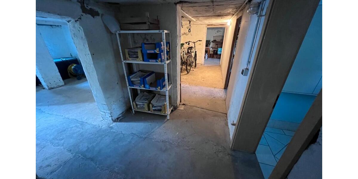 Mehrfamilienhaus, Wohnhaus Güstrow - 8 Zimmer, 245 m&sup2;, 420.000&euro; | Angebot:26990469