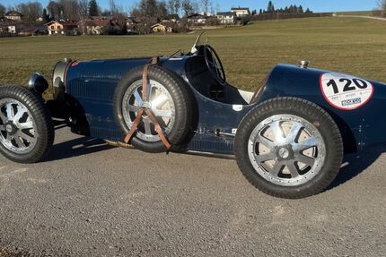 Bugatti Andere 5.000 km 265.000 € Bad Aibling 83043