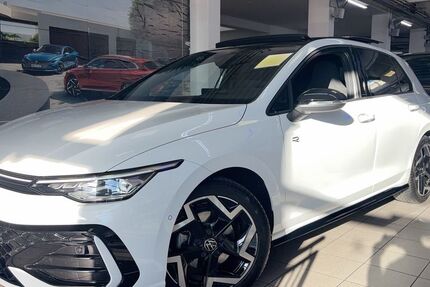 VW Golf 15.313 km 36.990 &euro; Idstein 65510