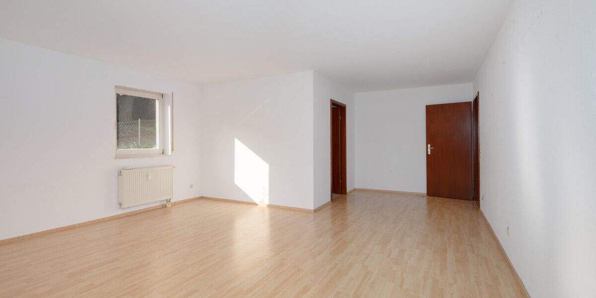 Etagenwohnung Neuenbürg - 2 Zimmer, 68 m&sup2;, 170.000&euro; | Angebot:24860392