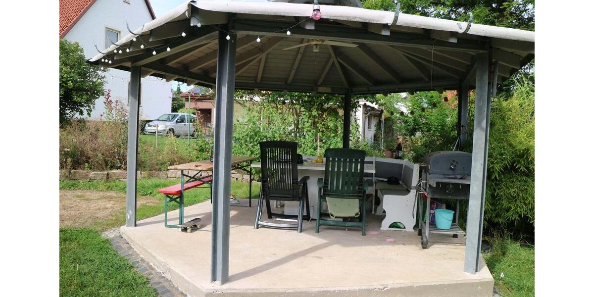 Einfamilienhaus Friedland - 8 Zimmer, 150 m&sup2;, 1.750&euro; | Angebot:25307911