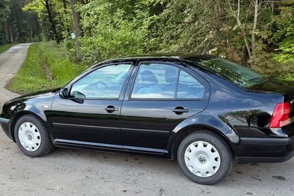 VW Bora 141.650 km 1.799 &euro; Fichtenau 74579