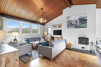 Haus zum Kaufen in Gummersbach 339.000 € 147 m² 6 zimmer