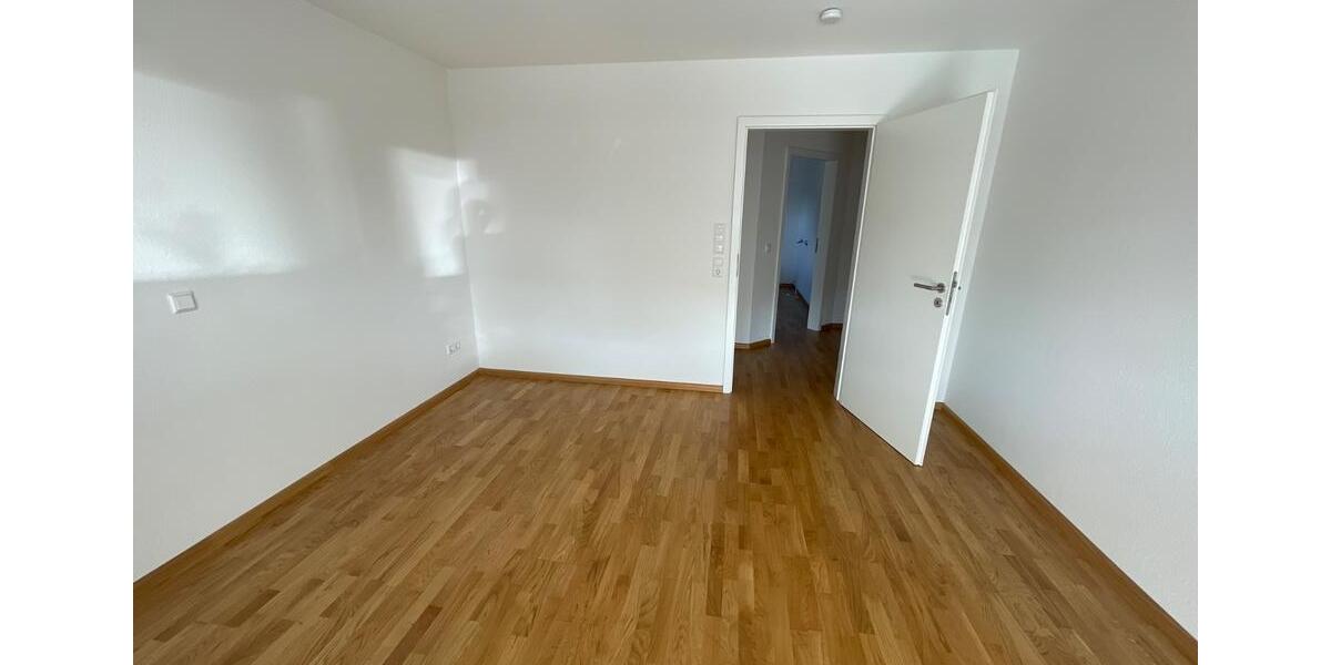 Etagenwohnung Achern - 2 Zimmer, 94 m&sup2;, 1.450&euro; | Angebot:25919142