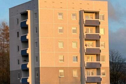 Wohnung Würzburg Heuchelhof - 3 Zimmer, 65 m&sup2;, 89.000&euro; | Angebot:26374314