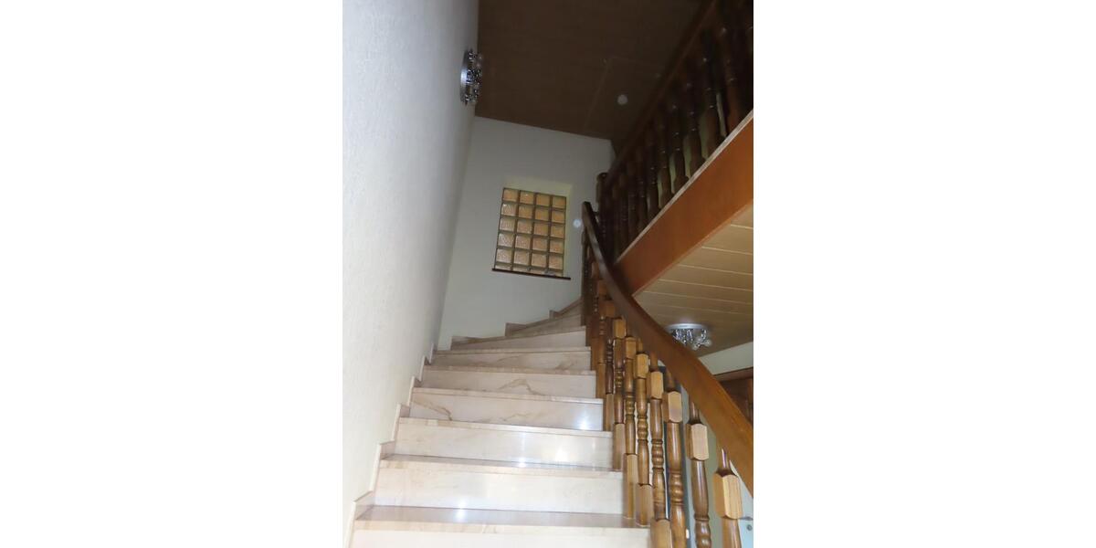 Wohnung 93 qm, 4 ZKB incl. Loggia im 2. OG 4 zimmer