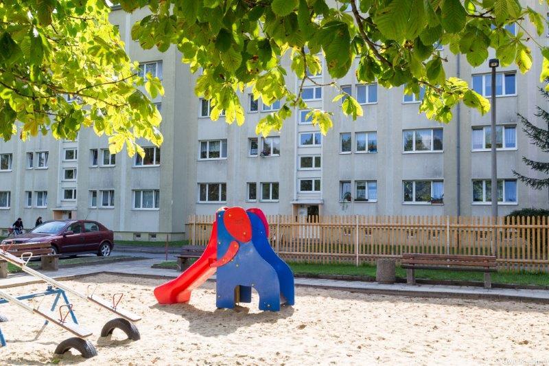 Etagenwohnung Hermsdorf - 4 Zimmer, 69 m&sup2;, 390&euro; | Angebot:25416761