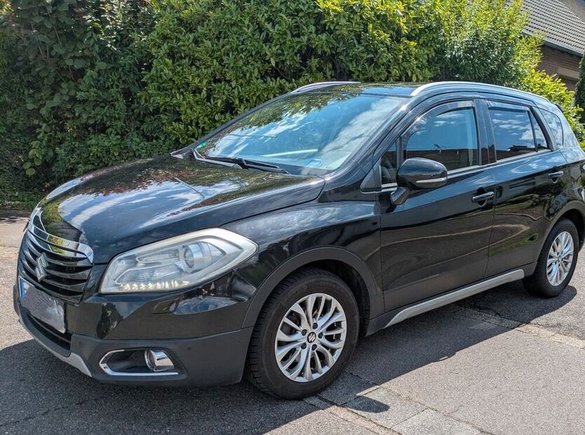 (SX4) S-Cross