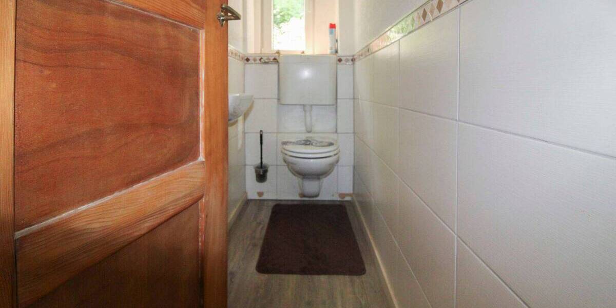 Einfamilienhaus Albstadt Ebingen - 9 Zimmer, 180 m&sup2;, 219.000&euro; | Angebot:26909485