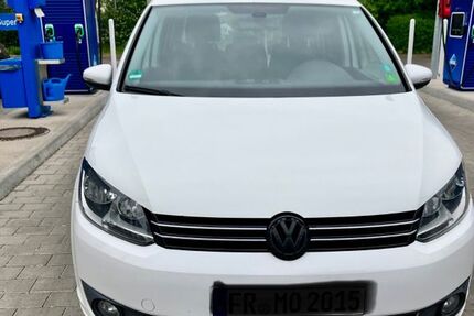 VW Touran 199.000 km 5.400 &euro; Freiburg 79115
