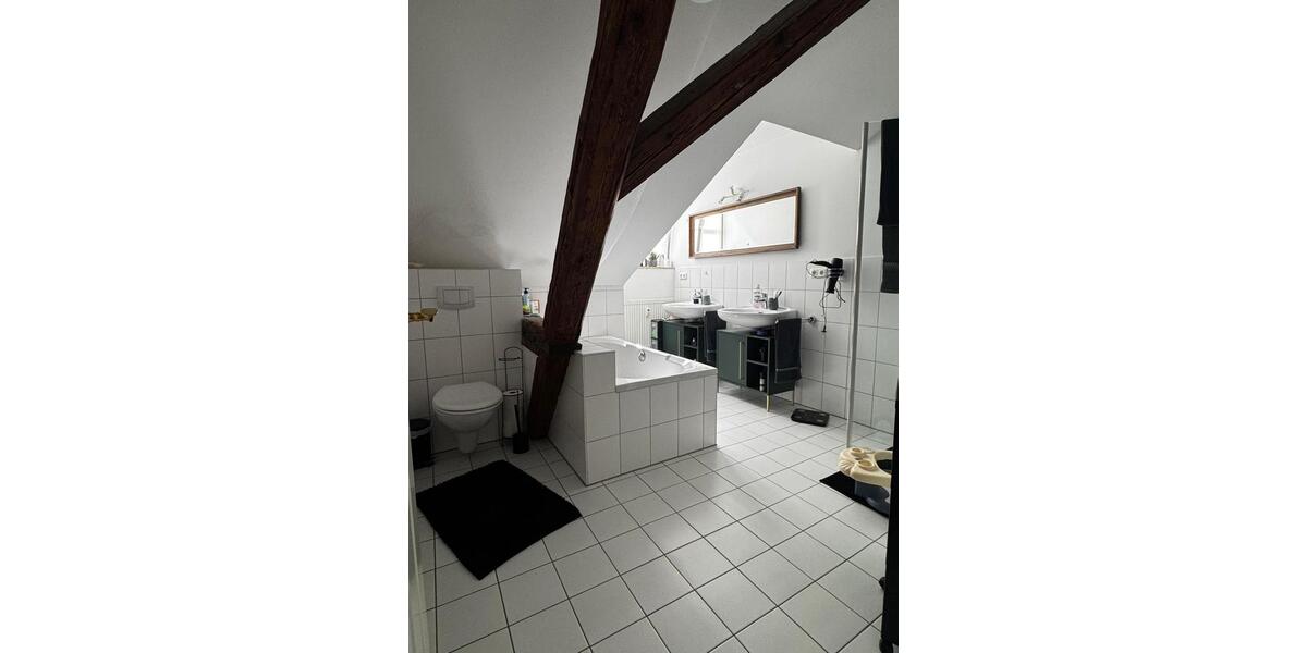 Einfamilienhaus Erbendorf Pfaben - 4.5 Zimmer, 180 m&sup2;, 950&euro; | Angebot:26384518