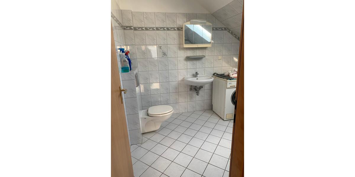 Mehrfamilienhaus, Wohnhaus Witten - 12 Zimmer, 85 m&sup2;, 1.300&euro; | Angebot:24242261