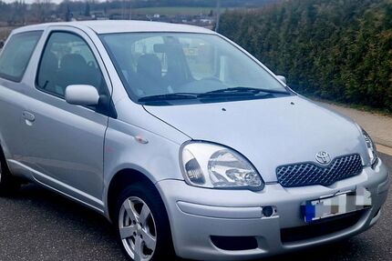 Toyota Yaris 170.000 km 1.650 &euro; Hoppstädten Weiersbach. 55768
