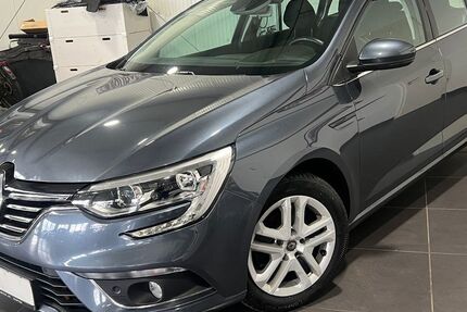 Renault Megane 95.000 km 12.995 &euro; Bretten 75015