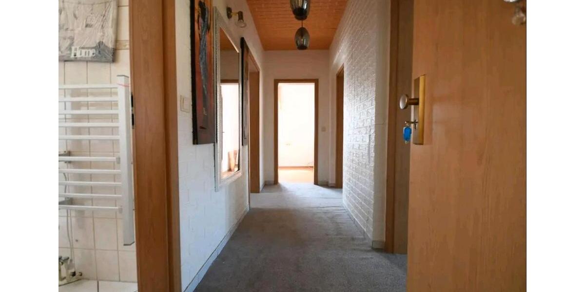 Etagenwohnung Dessau-Roßlau Brambach - 1 Zimmer, 60 m&sup2;, 50.000&euro; | Angebot:27098887