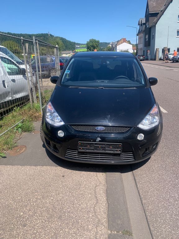 S-Max