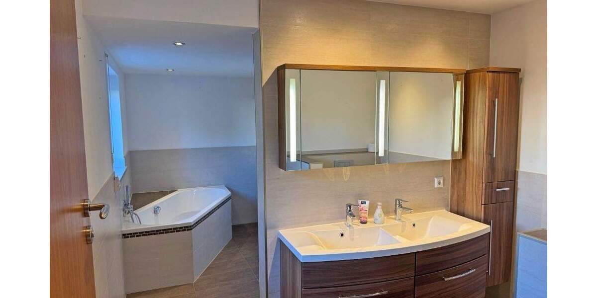 Einfamilienhaus Wurzen / Roitzsch Wurzen - 4 Zimmer, 107 m&sup2;, 289.000&euro; | Angebot:24826701