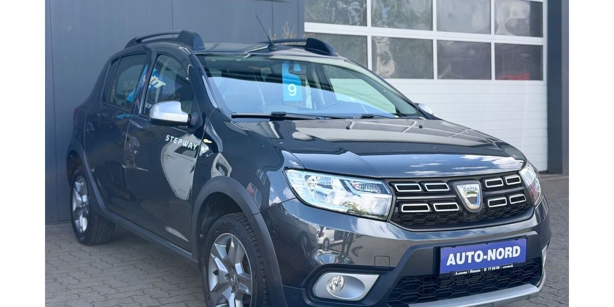 Dacia Sandero 34.317 km 9.990 &euro; Husum 25813