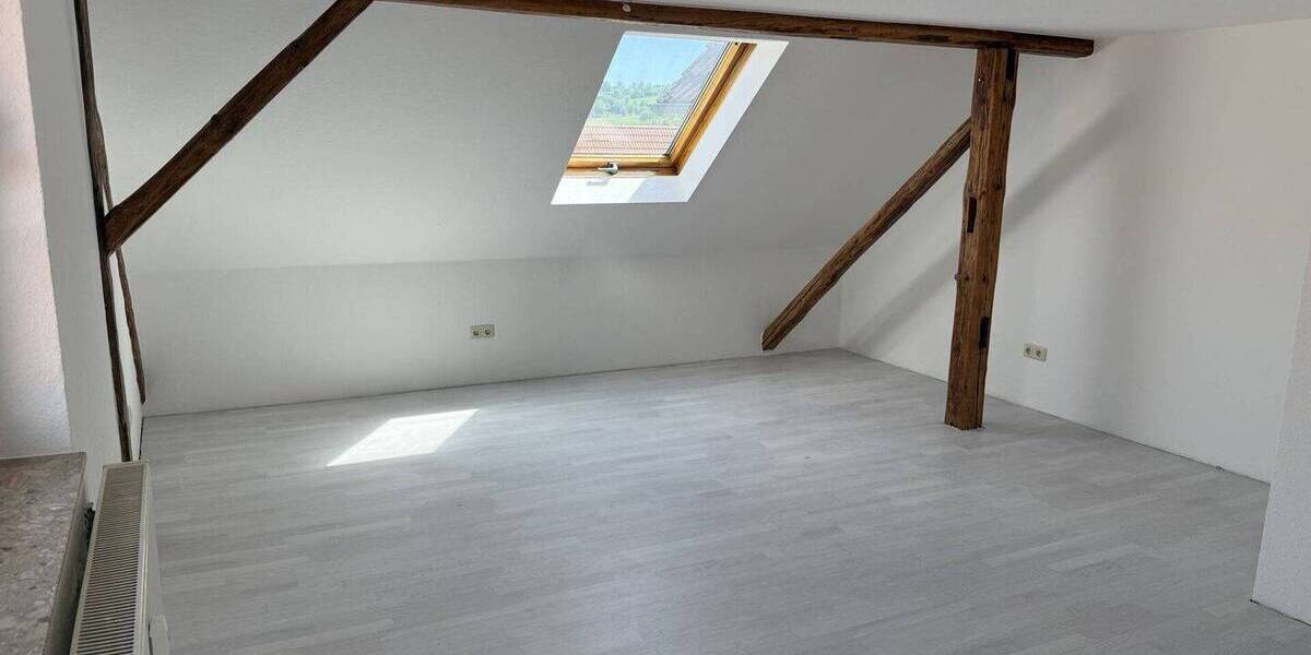 Etagenwohnung Alheim Niederellenbach - 5 Zimmer, 119 m&sup2;, 700&euro; | Angebot:26712489