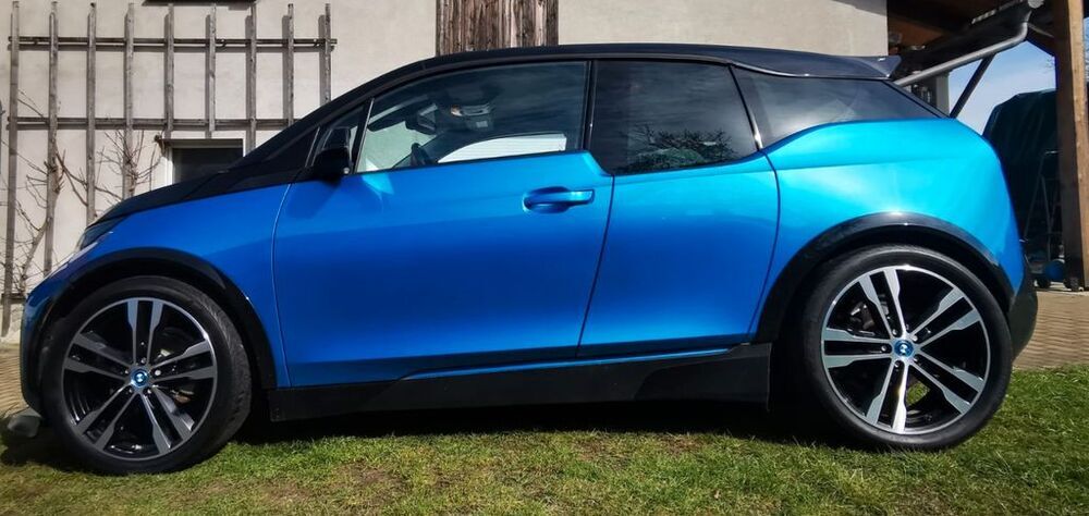 i3