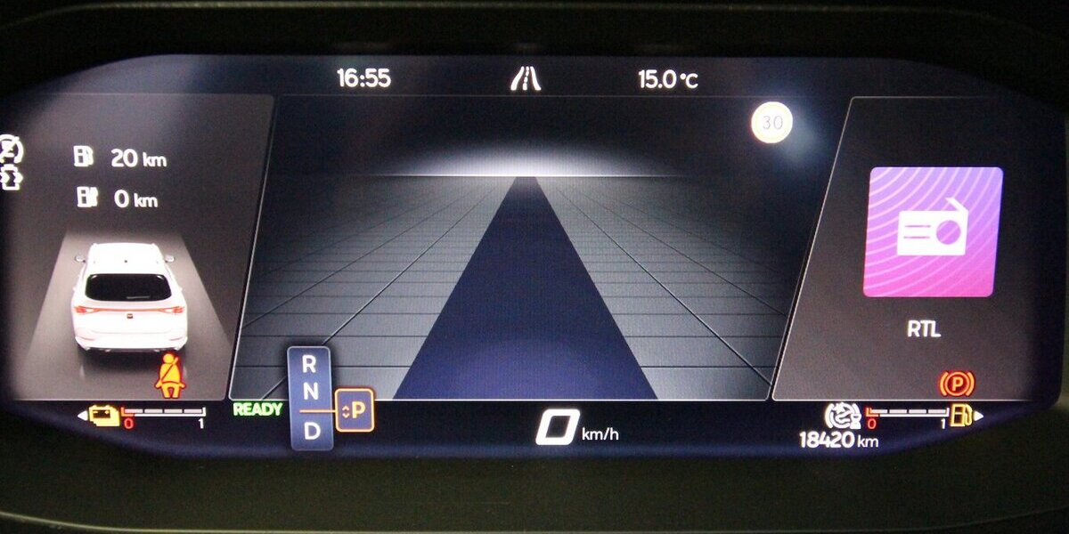 Cupra Leon Sportstourer e-HYBRID 6-DSG NAVI+LED+KAMERA 18.420 km 28.500 &euro; Hagenow 19230