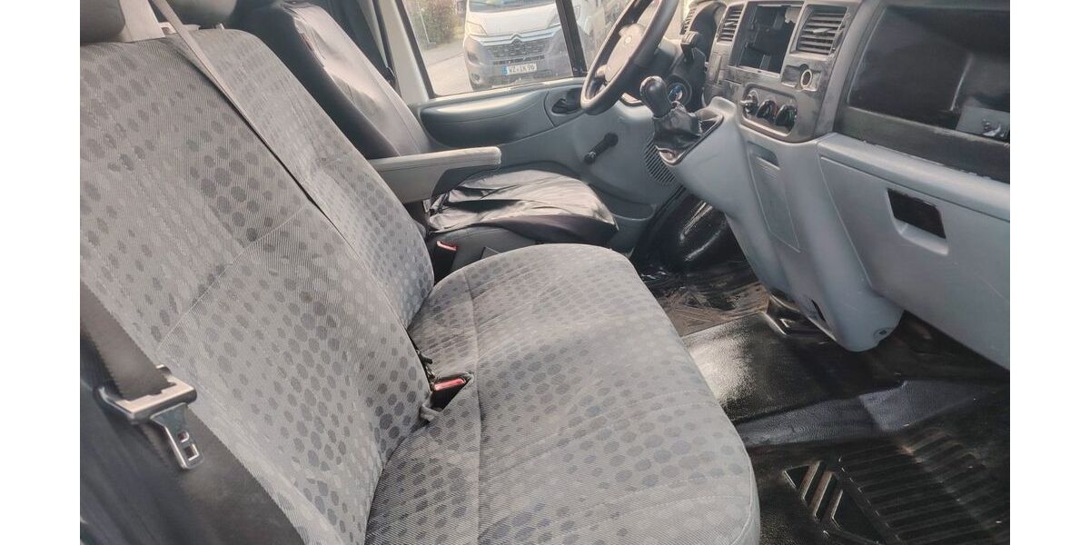 Ford Transit 172.800 km 1.600 &euro; Flörsheim 65439