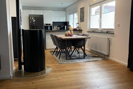 4-Zimmer-Wohnung in Neheim-hell & hochwertig ausgestattet 4 zimmer