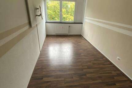 Wohnung Siegen - 2 Zimmer, 61 m&sup2;, 309&euro; | Angebot:27352408