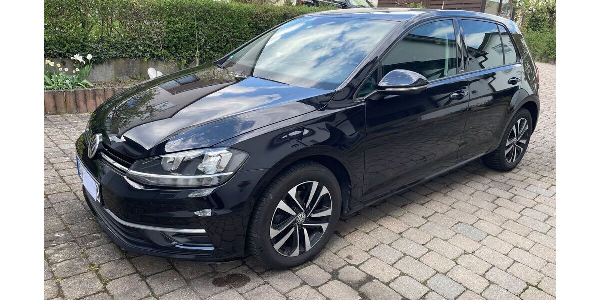 VW Golf 86.000 km 14.200 &euro; Stuttgart 70193