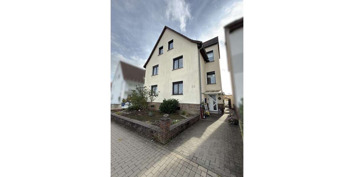 Einfamilienhaus Butzbach - 8 Zimmer, 190 m&sup2;, 479.000&euro; | Angebot:26333449