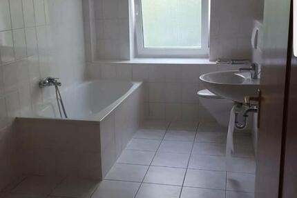 Wohnung Zwickau Auerbach - 3 Zimmer, 77 m&sup2;, 59.000&euro; | Angebot:27045937