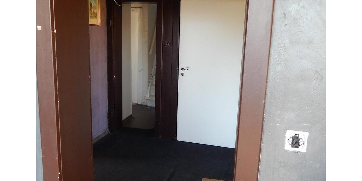Etagenwohnung Jüterbog - 5 Zimmer, 106 m&sup2;, 500&euro; | Angebot:27532986