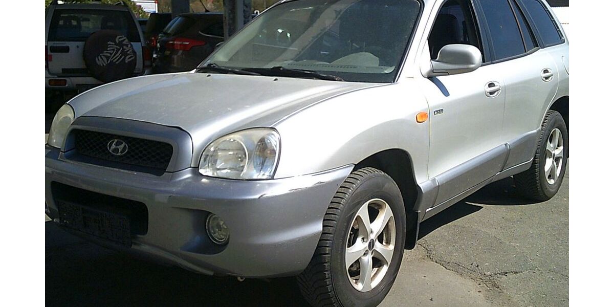 Hyundai SANTA FE 220.000 km 1.900 &euro; Bad Berneck 95460