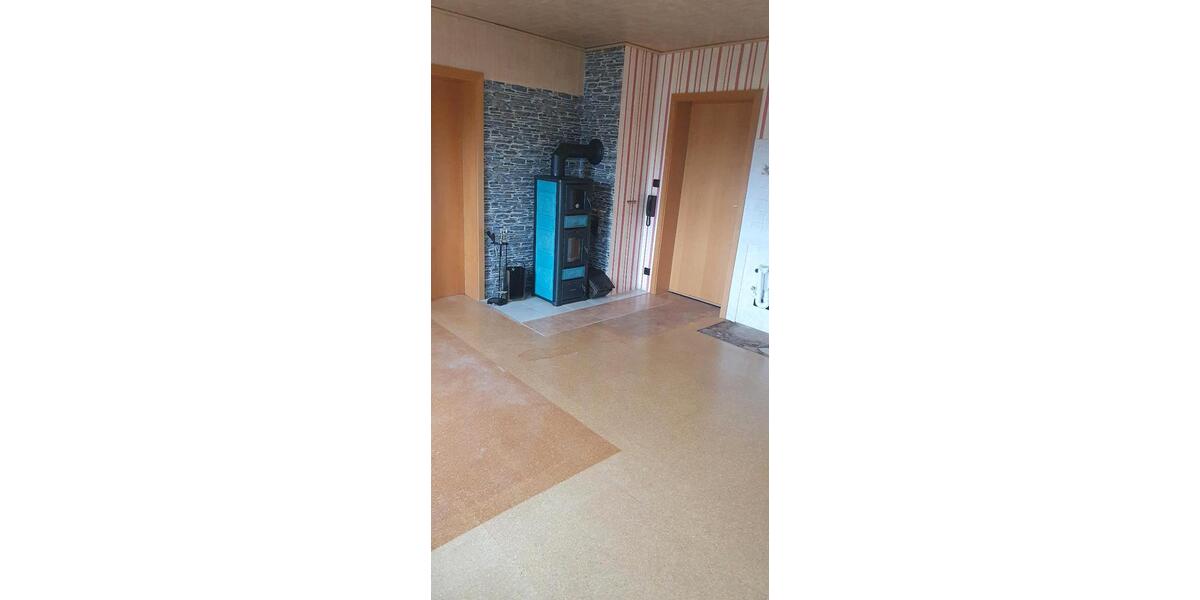 Mehrfamilienhaus, Wohnhaus Oelsnitz (Vogtland) - 6 Zimmer, 160 m&sup2;, 55.000&euro; | Angebot:27209281
