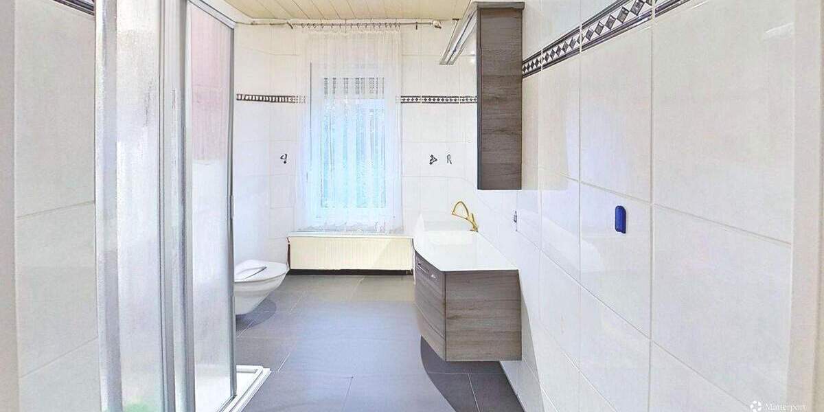 Etagenwohnung Tangerhütte - 5 Zimmer, 105 m&sup2;, 39.000&euro; | Angebot:25726047