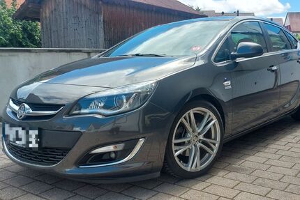 Opel Astra 89.200 km 10.999 &euro; Weisendorf 91085