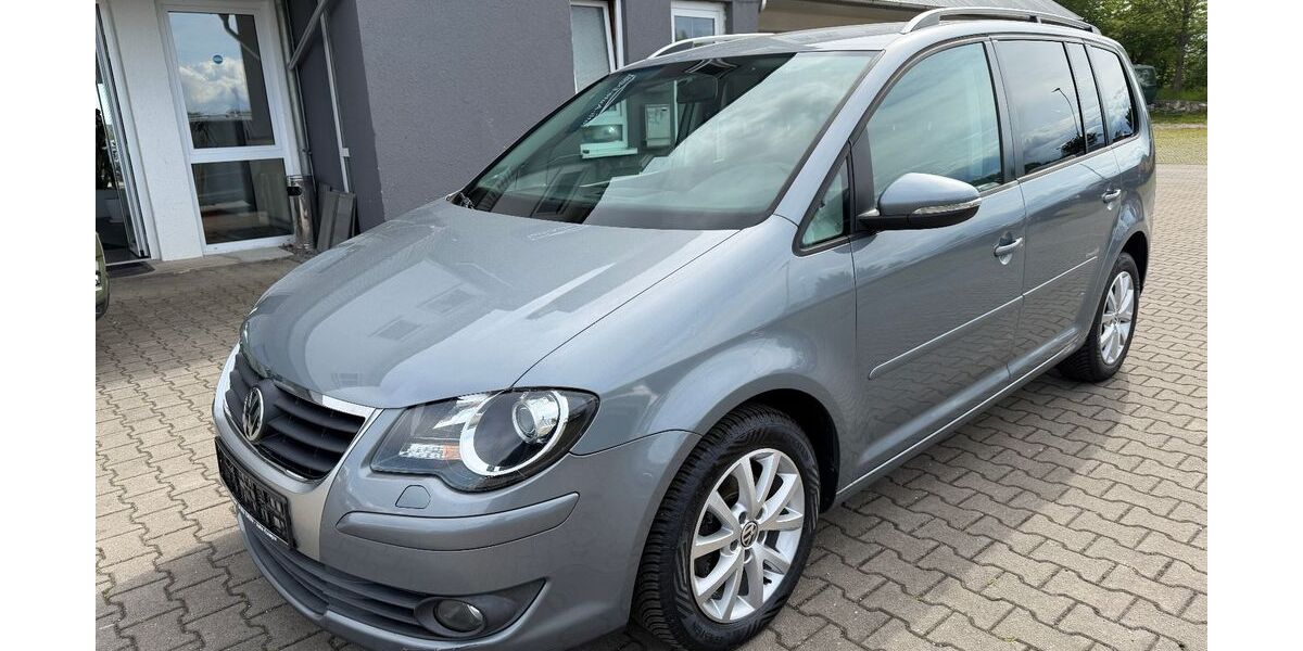 VW Touran 247.000 km 3.900 &euro; Essingen (Bei Aalen) 73457